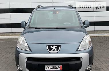 Мінівен Peugeot Partner 2011 в 