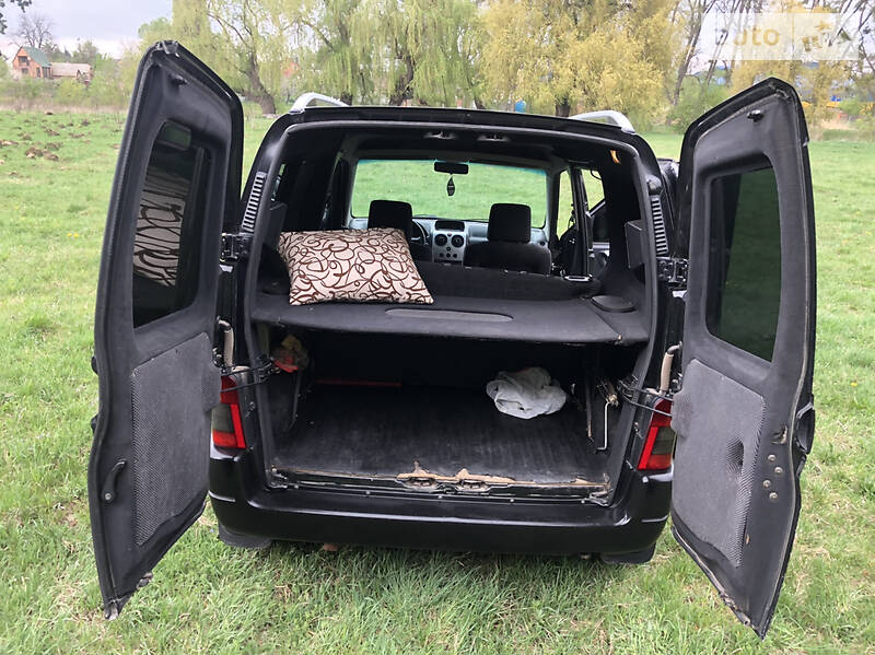 Минивэн Peugeot Partner 2003 в Хмельнике