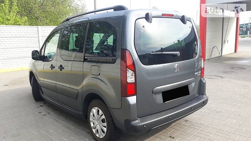 Мінівен Peugeot Partner 2014 в Рівному