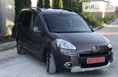 Минивэн Peugeot Partner 2012 в 