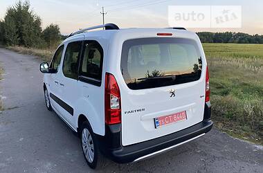 Универсал Peugeot Partner 2011 в Луцке