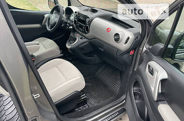 Минивэн Peugeot Partner 2011 в 