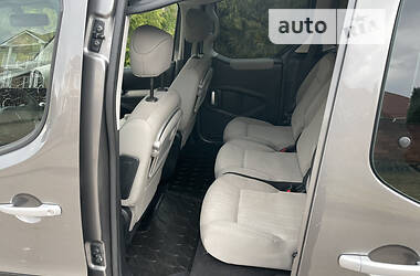 Минивэн Peugeot Partner 2011 в 