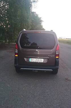 Мінівен Peugeot Partner 2015 в Гайвороні