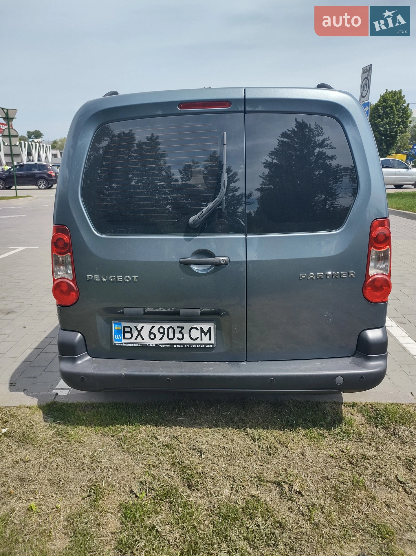 2010 Peugeot Partner - мініатюра 8