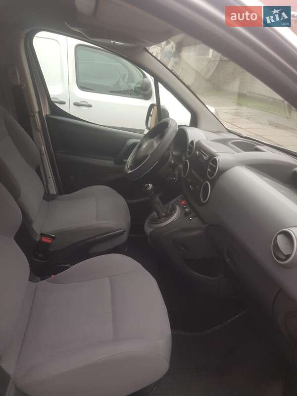 Минивэн Peugeot Partner 2013 в Виноградове