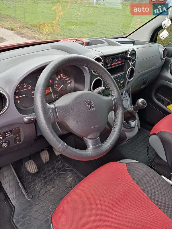 Мікровен Peugeot Partner 2012 в Карлівці