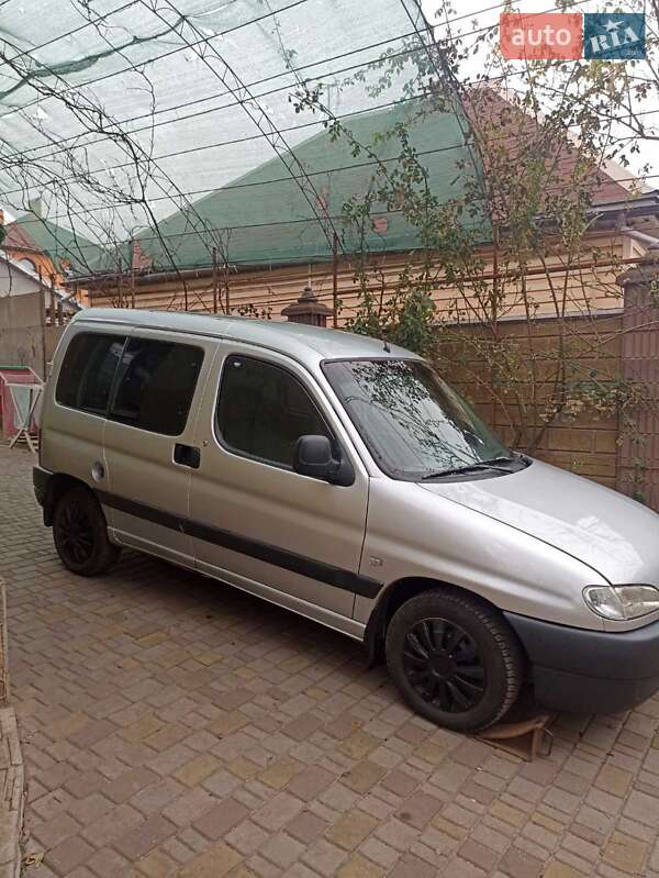 Універсал Peugeot Partner 2001 в Кривому Розі