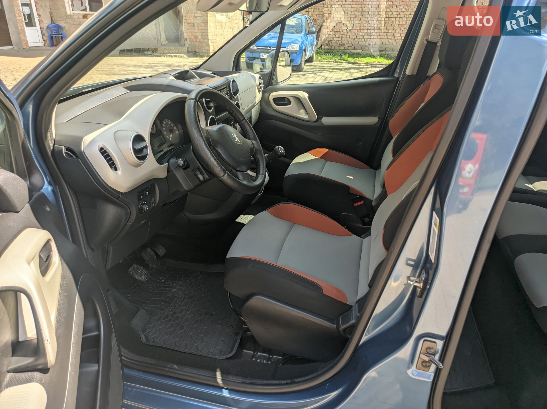 2015 Peugeot Partner - мініатюра 17
