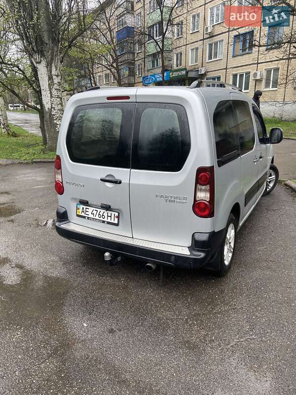 Минивэн Peugeot Partner 2010 в Кривом Роге