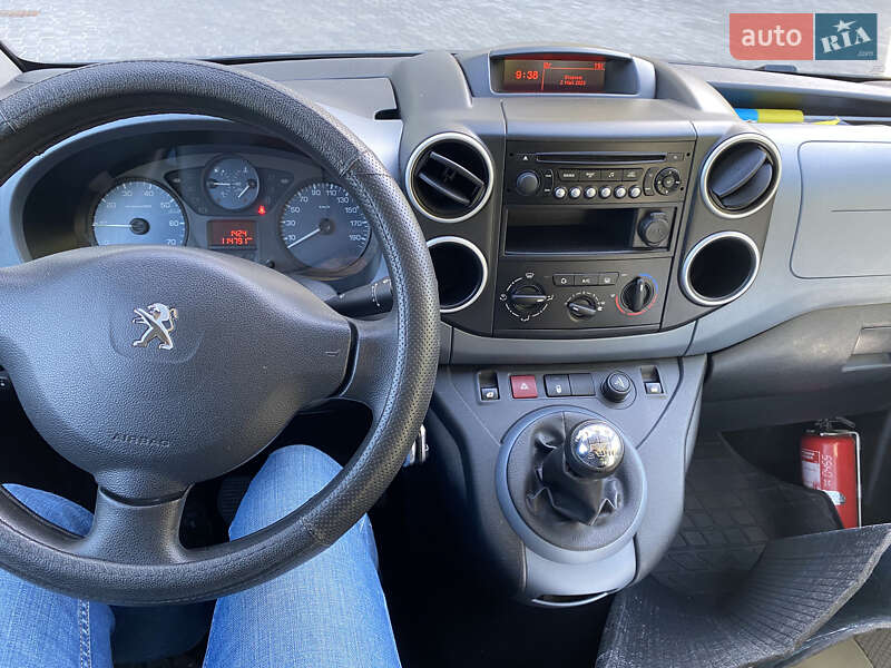 Мінівен Peugeot Partner 2014 в Тернополі