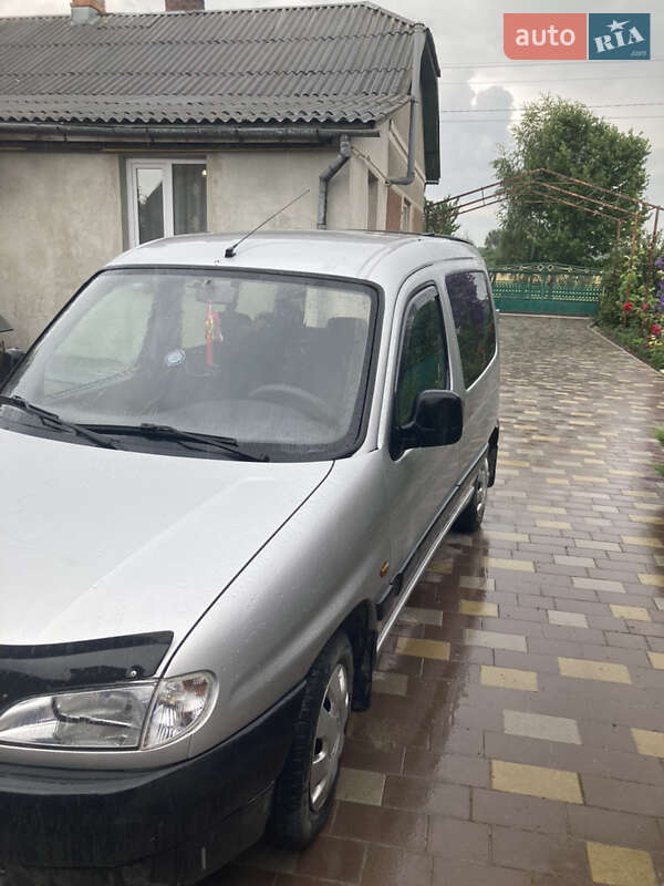 Минивэн Peugeot Partner 1997 в Бродах