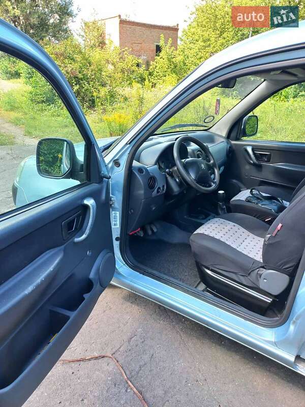 Минивэн Peugeot Partner 2004 в Староконстантинове