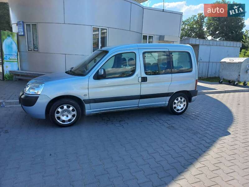 Минивэн Peugeot Partner 2004 в Староконстантинове