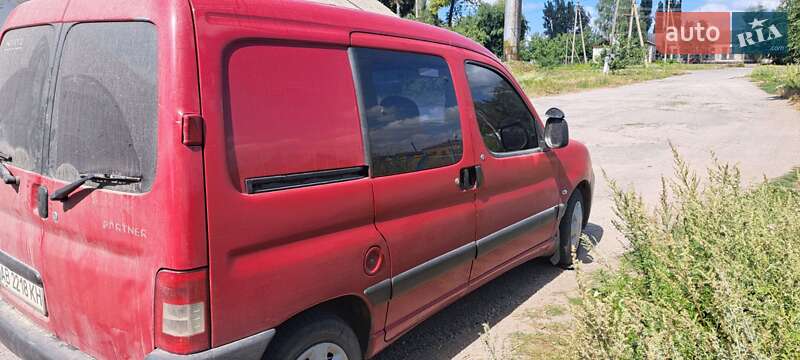 Минивэн Peugeot Partner 2006 в Калиновке