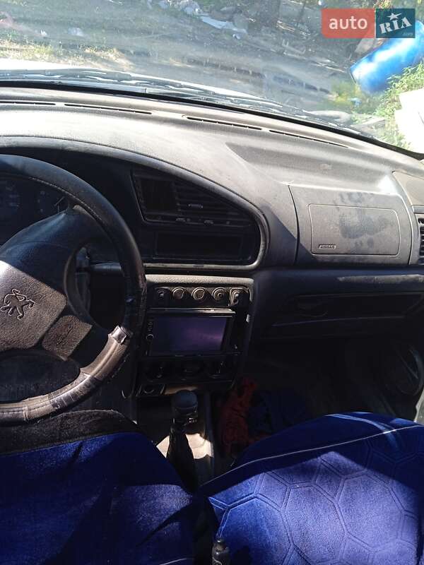 Мінівен Peugeot Partner 1997 в Козятині