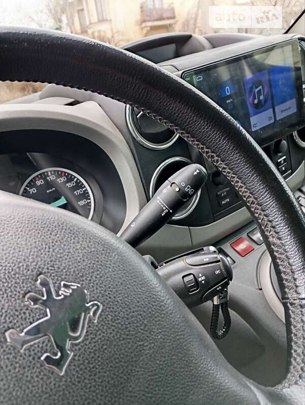 Минивэн Peugeot Partner 2009 в Килии фото 15 Минивэн Peugeot Partner 2009 в Килии