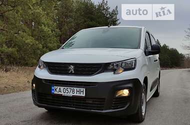 Вантажний фургон Peugeot Partner 2019 в Києві