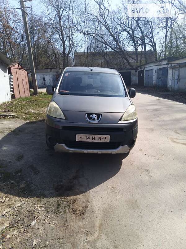 Минивэн Peugeot Partner 2009 в Львове