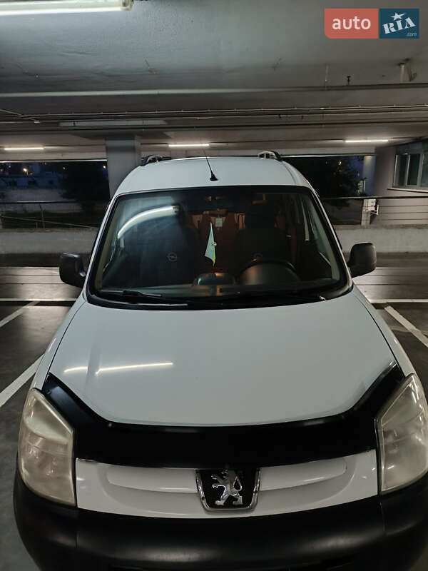 Мінівен Peugeot Partner 2003 в Львові