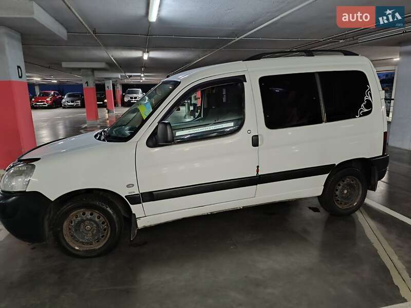 Мінівен Peugeot Partner 2003 в Львові