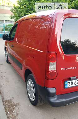 Грузовой фургон Peugeot Partner 2011 в Кропивницком