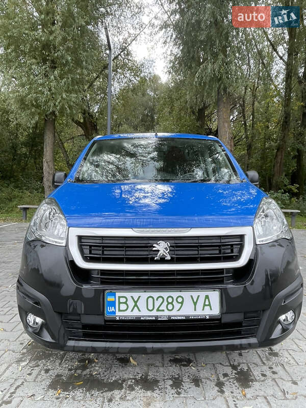 Мінівен Peugeot Partner 2017 в Хмельницькому
