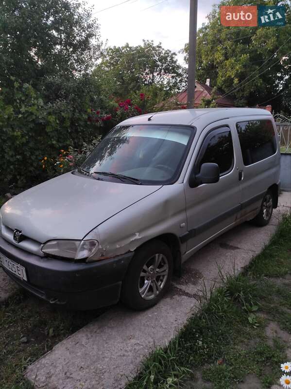 Мінівен Peugeot Partner 2002 в Полтаві