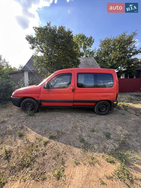 Минивэн Peugeot Partner 1998 в Покровске