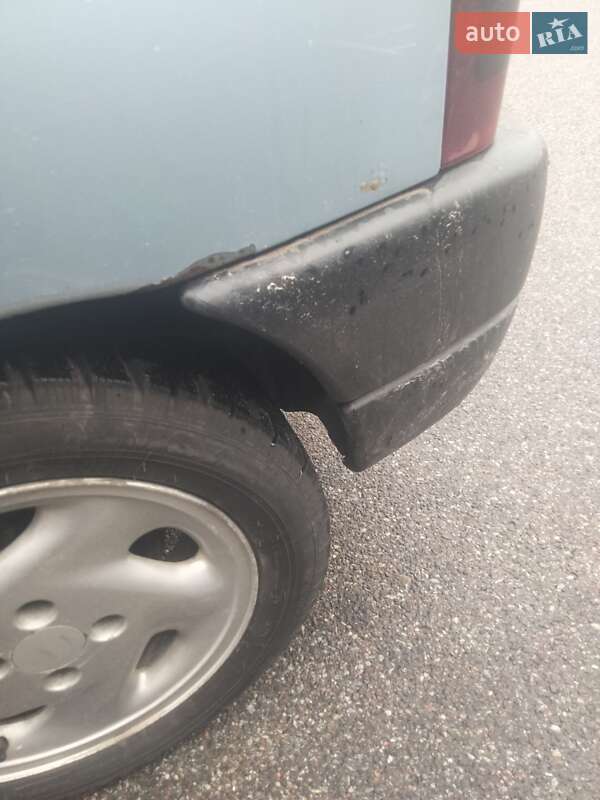 Мінівен Peugeot Partner 2004 в Львові