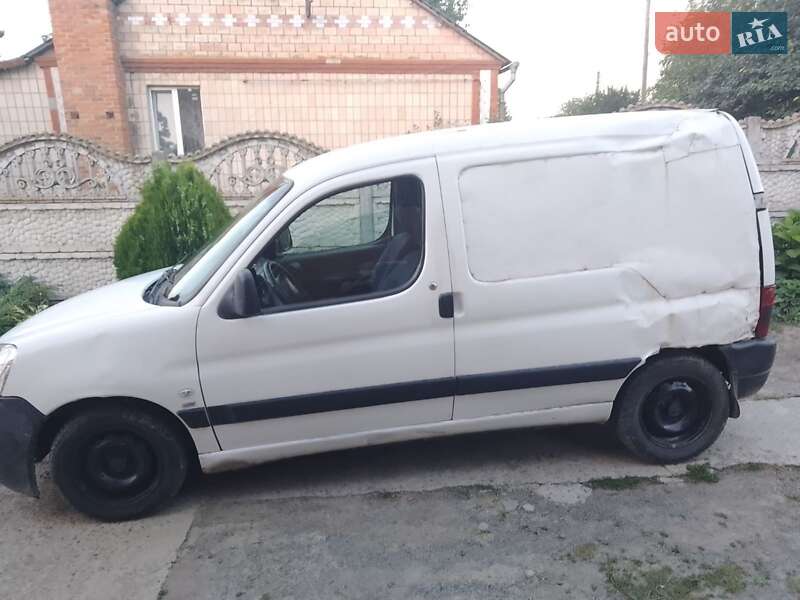 Мінівен Peugeot Partner 2006 в Рівному