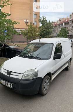 Грузовой фургон Peugeot Partner 2006 в 
