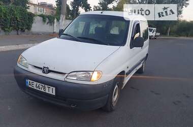 Мінівен Peugeot Partner 1998 в Дніпрі