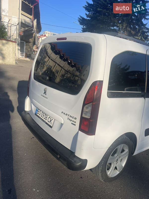 Мінівен Peugeot Partner 2013 в Тернополі