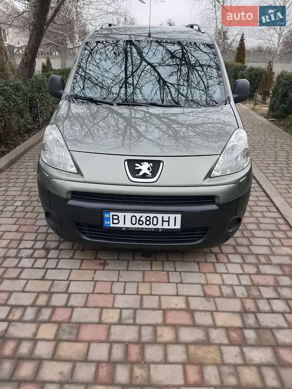 Минивэн Peugeot Partner 2010 в Полтаве