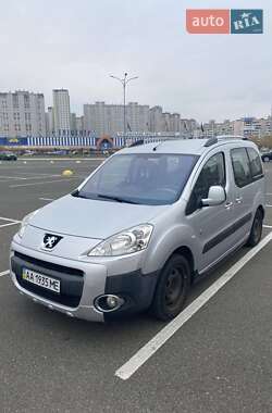 Минивэн Peugeot Partner 2012 в Киеве