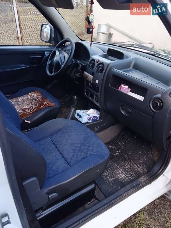 Минивэн Peugeot Partner 2006 в Полонном