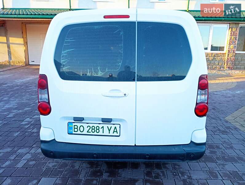 Вантажний фургон Peugeot Partner 2017 в Тернополі фото 6 Вантажний фургон Peugeot Partner 2017 в Тернополі