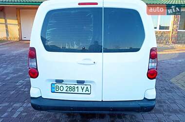 Вантажний фургон Peugeot Partner 2017 в 