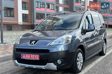 Мінівен Peugeot Partner 2011 в Тернополі