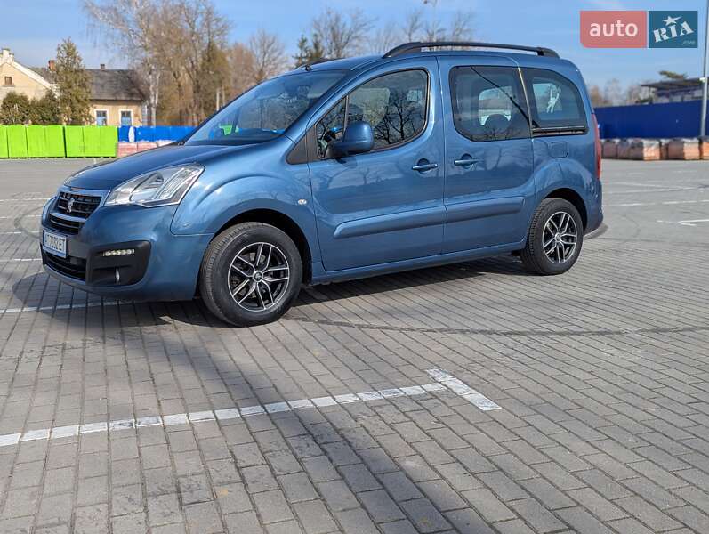 Мінівен Peugeot Partner 2015 в Коломиї