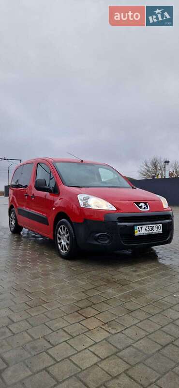 Минивэн Peugeot Partner 2011 в Ивано-Франковске