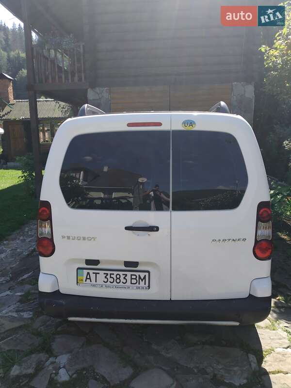 Мінівен Peugeot Partner 2012 в Яремчі фото 4 Мінівен Peugeot Partner 2012 в Яремчі