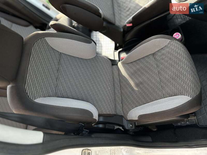 Минивэн Peugeot Partner 2014 в Виннице фото 16 Минивэн Peugeot Partner 2014 в Виннице