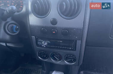 Інші вантажівки Peugeot Partner 2006 в 