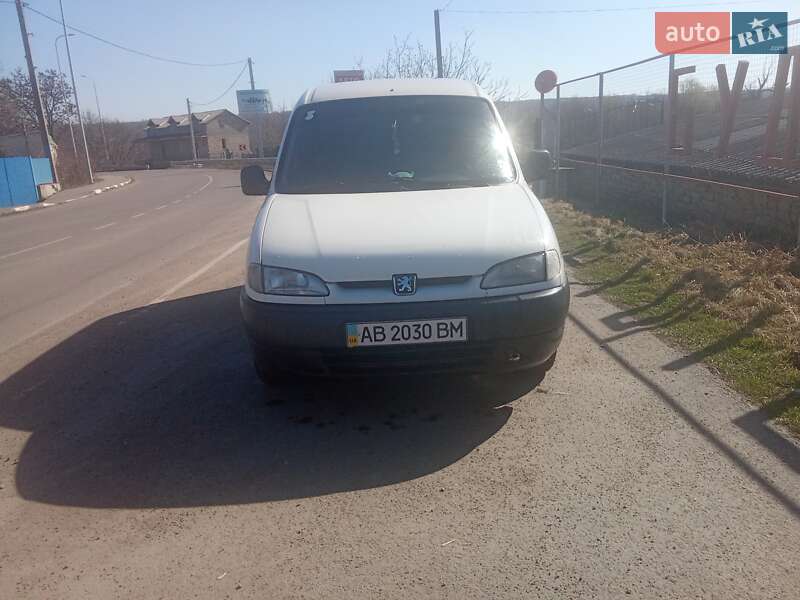 Минивэн Peugeot Partner 2001 в Ямполе
