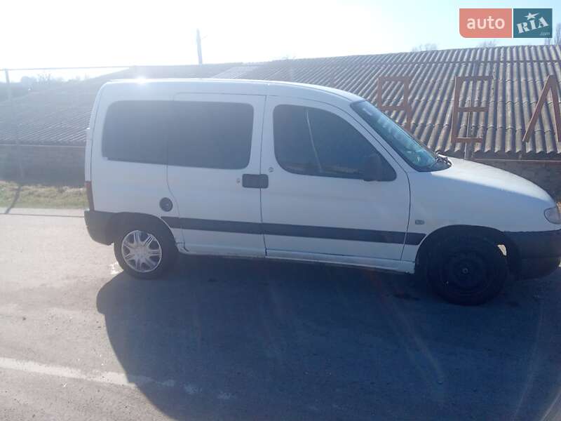 Минивэн Peugeot Partner 2001 в Ямполе