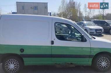 Вантажний фургон Peugeot Partner 2003 в 