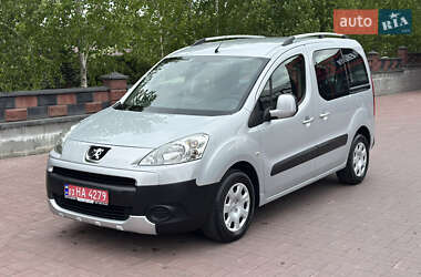 Мінівен Peugeot Partner 2010 в Рівному