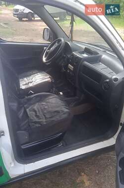 Грузовой фургон Peugeot Partner 2003 в 